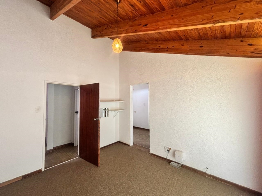 4 Bedroom Property for Sale in Van Der Hoff Park North West